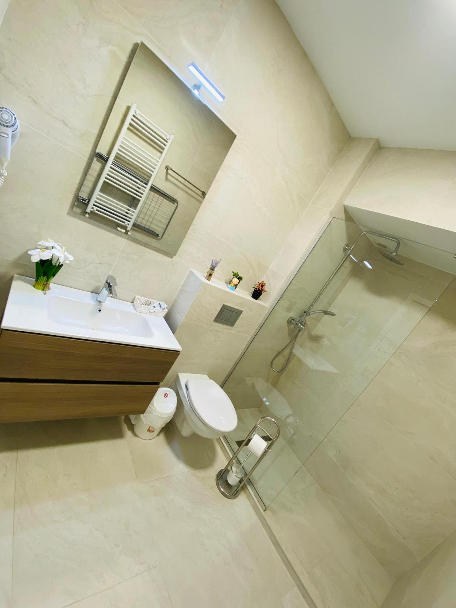 Coral Studio เอโฟริเอนอร์ด ภายนอก รูปภาพ